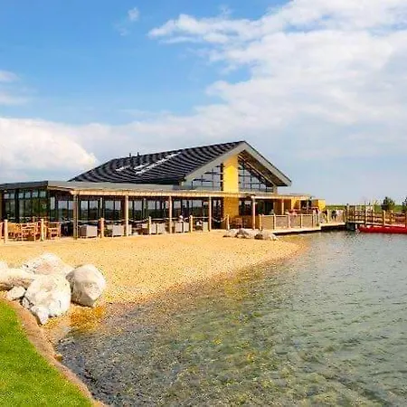 Beautiful, Luxurious In The Lake District 度假居